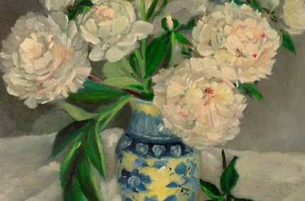 Pivoines blanches dans un vase